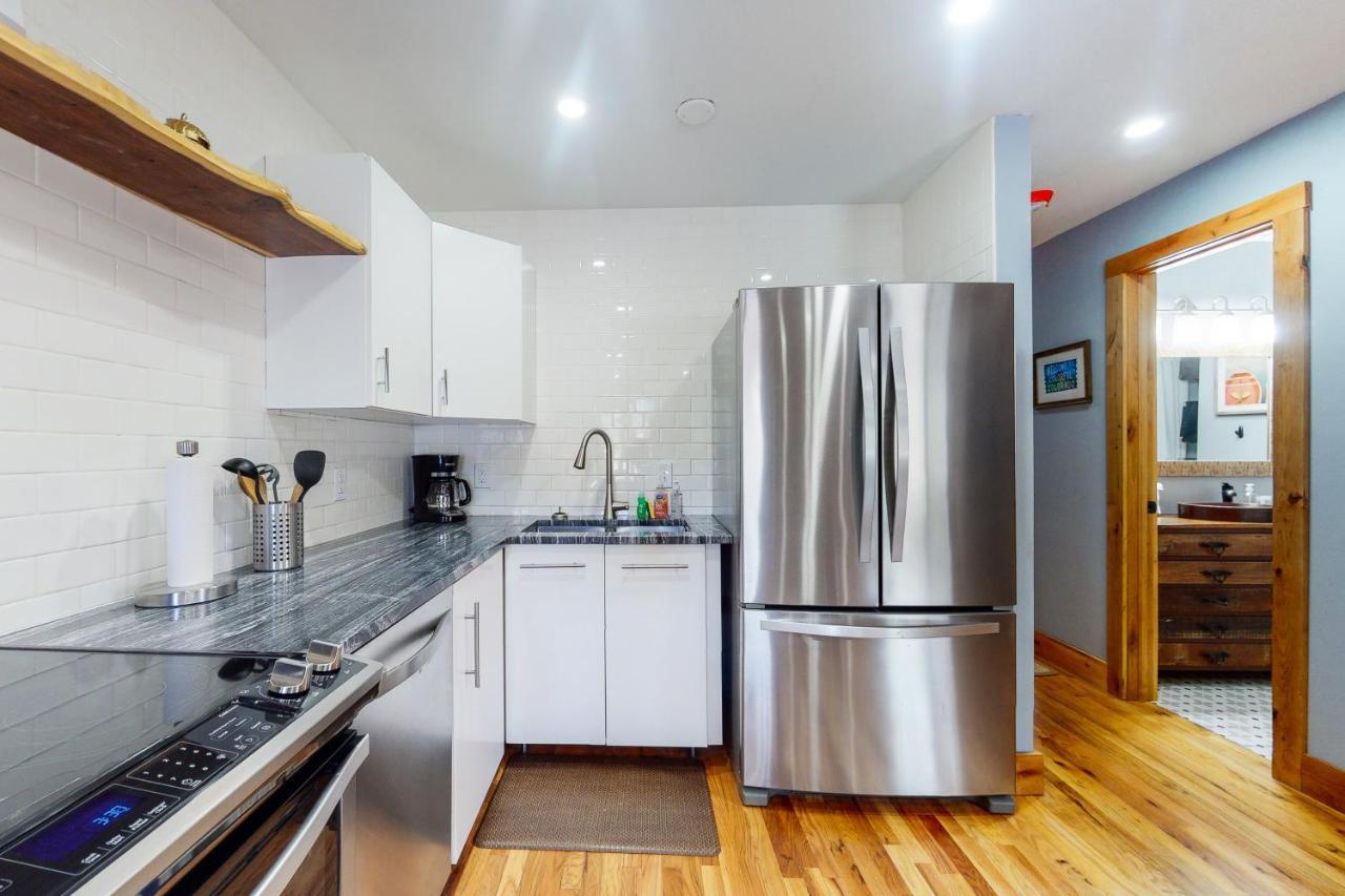 Frisco Apartments Extérieur photo